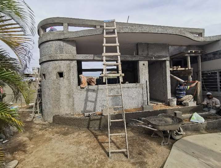 ESTUDIO FARRAR, PESCADERO BCS.